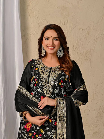 Noor-E-Raat Black Suit Set