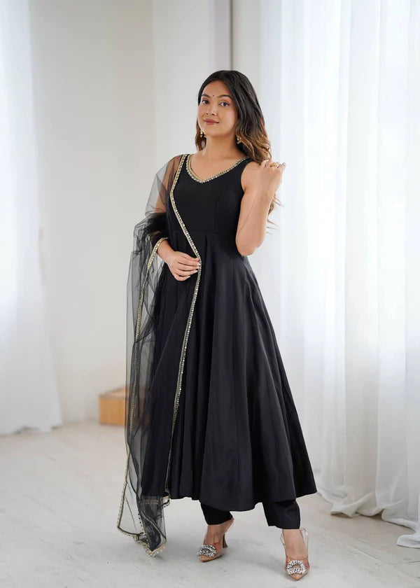 kasturi black anarkali suit set