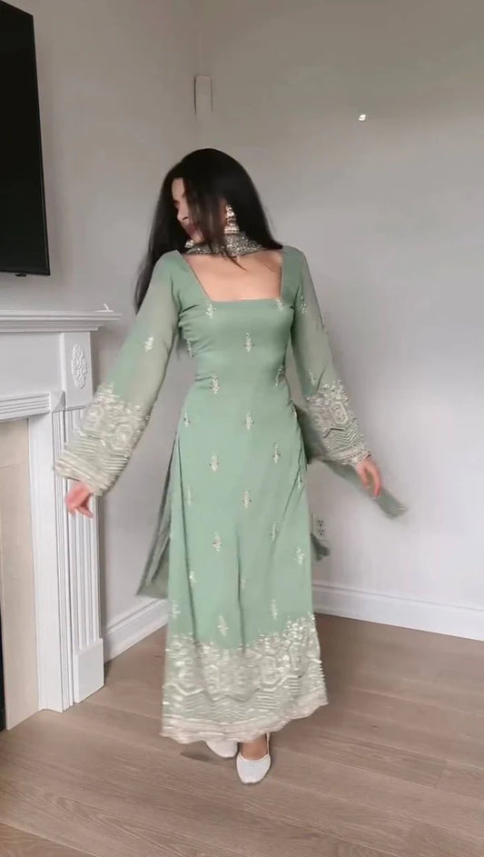 SARJINA SLWAR SUIT SET